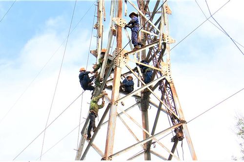 Đẩy nhanh tiến độ thi công Trạm điện 110 kV và đấu nối Krông Năng