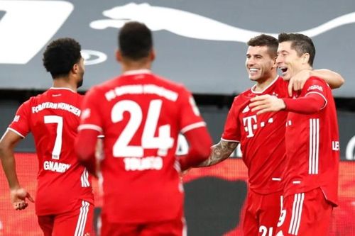 Bayern ngược dòng thắng 'Siêu kinh điển' nước Đức