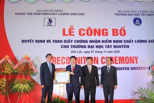 Trường Đại học Tây Nguyên đạt Kiểm định chất lượng giáo dục