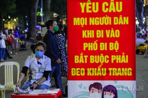 Không đeo khẩu trang sẽ bị xử phạt, không được vào phố đi bộ hồ Gươm