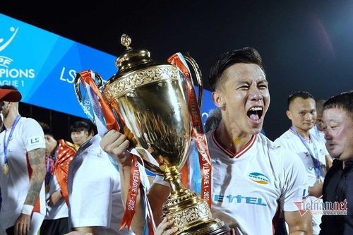 Viettel ăn mừng đầy cảm xúc, Hải 'Quế' sung nhất
