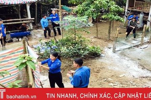 Tuổi trẻ Hà Tĩnh tích cực ngay ngày đầu ra quân tình nguyện