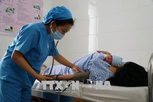 Phụ nữ sau sinh dễ đối mặt với băng huyết, nhiễm khuẩn