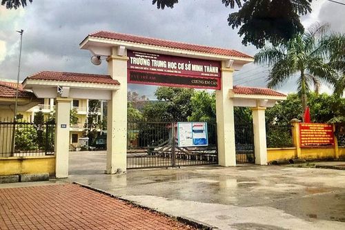 Một nữ sinh lớp 7 bị đánh hội đồng dã man rồi quay clip đăng tải lên mạng xã hội