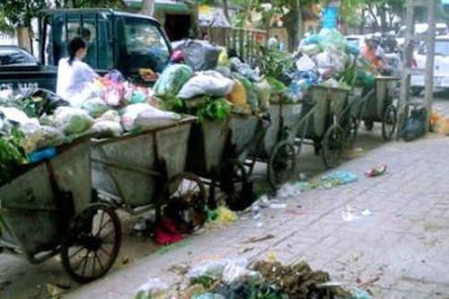 Xử lý hành vi gây rối và trục lợi chính sách liên quan đến rác thải
