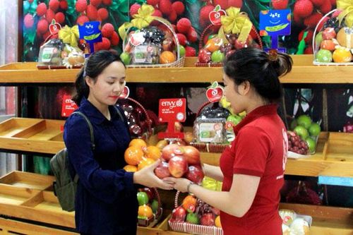 Kiểm soát các cửa hàng kinh doanh trái cây: Hướng tới văn minh thương mại