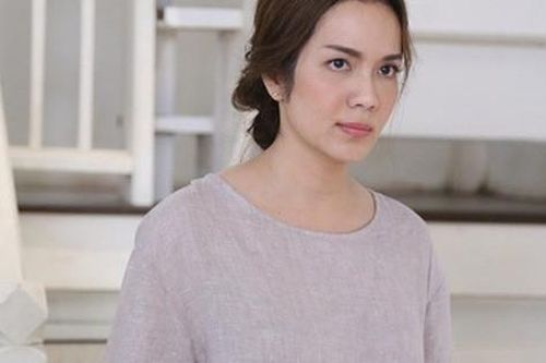 Tình cờ thấy cô giúp việc lén lút trong phòng mình, tôi quyết định lắp camera theo dõi và choáng váng khi thấy những gì cô ta đã làm
