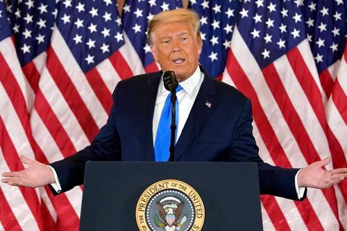 Đường dây nóng của ông Trump bị người dùng TikTok quấy rối