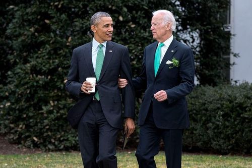 Ông Joe Biden và Barack Obama nhiều lần mặc đồ đồng điệu
