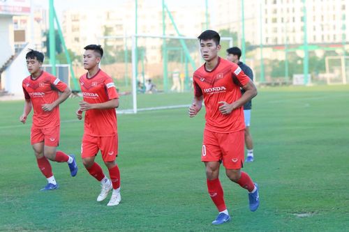 Sao trẻ của tân vương V-League 2020 chỉ ra điểm yếu của U22 Việt Nam