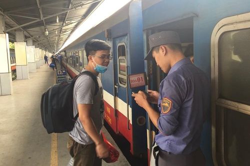 Gần tám nghìn vé tàu giảm giá 50%