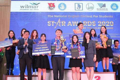 Giải nhất cuộc thi Anh ngữ sinh viên Star Awards 2020 đã có chủ