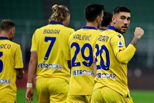 AC Milan 2-2 Hellas Verona ở Serie A 2020/21