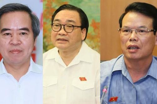 Những Ủy viên Bộ Chính trị, Ủy viên Trung ương bị kỷ luật, khởi tố 'trước thềm' Đại hội Đảng