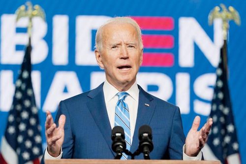 Bill Gates, Jeff Bezos, vợ CEO Facebook nói gì trước chiến thắng của Joe Biden?