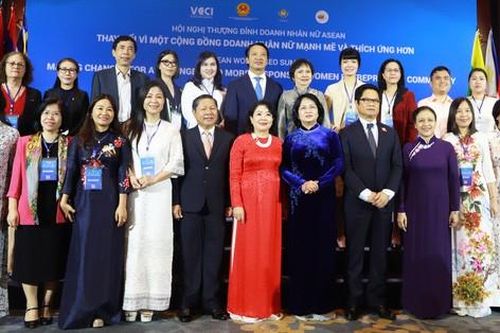 Doanh nhân nữ ASEAN thông qua 5 khuyến nghị đối với các nhà lãnh đạo kinh tế ASEAN