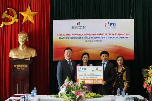 PTI bàn giao phòng học Tiếng Anh đa năng và trao tặng thiết bị giảng dạy tại Ninh Bình