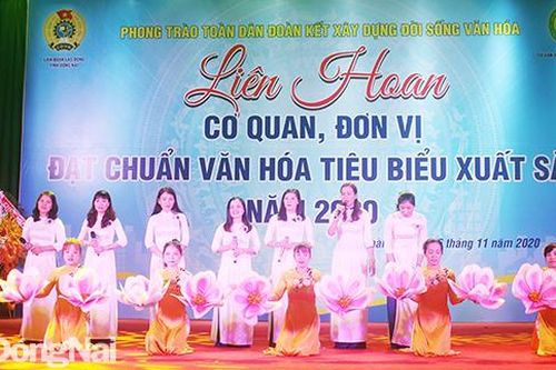 Xây dựng cơ quan, đơn vị đạt chuẩn văn hóa