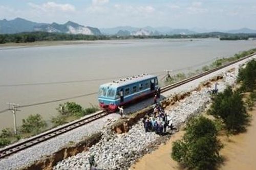 Trông chờ sức bật mới từ đường sắt tốc độ cao