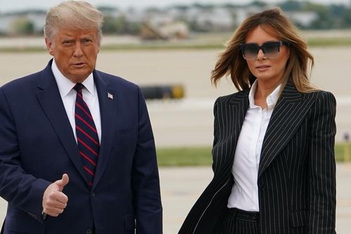Cố vấn Tổng thống Trump bác tin bà Melania muốn ly hôn chồng