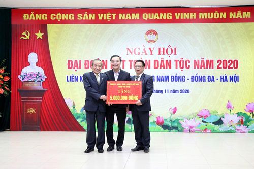 Chủ tịch UBND thành phố Hà Nội dự Ngày hội Đại đoàn kết toàn dân tộc tại quận Đống Đa