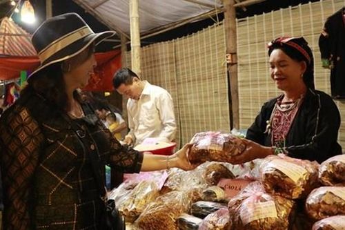 Hội chợ Thương mại - Du lịch huyện Yên Bình năm 2020