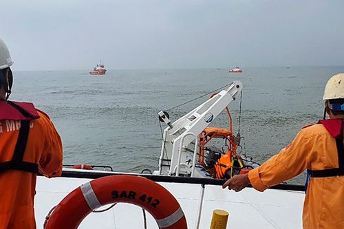 Thi thể thuyền trưởng dạt vào bờ sau 4 ngày tàu bị chìm