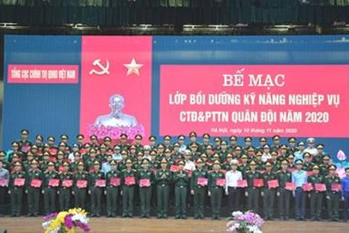 Bế mạc Lớp bồi dưỡng kỹ năng, nghiệp vụ công tác đoàn và phong trào thanh niên quân đội năm 2020