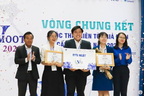 Tìm ra Quán quân 'Phiên tòa giả định - VMoot 2020'