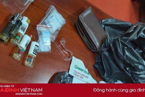Nửa đêm dùng mô tô vận chuyển ma túy đá