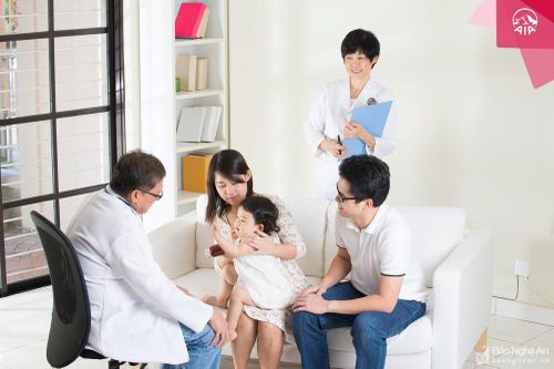 Đồng hành 100% cùng khách hàng khi nằm viện và phẫu thuật