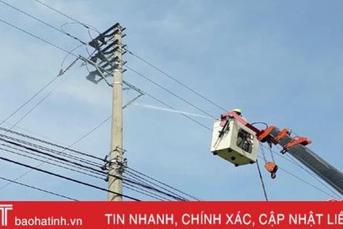 Lưới điện 'yếu ở đâu, khắc phục ngay ở đó', Đức Thọ giảm tổn thất điện năng