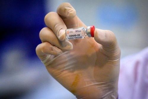 Lý do khiến vaccine phòng COVID-19 của Pfizer chưa thể phân phối đại trà