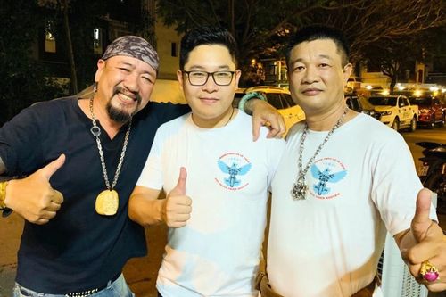 'Người tình' của bầu Đức, bầu Thắng, bầu Hải và hành trình từ trái tim đến trái tim