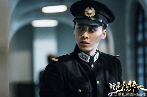 Dù điểm Douban cao ngất ngưởng nhưng rating phim mới của Lý Dịch Phong lại thấp không tưởng