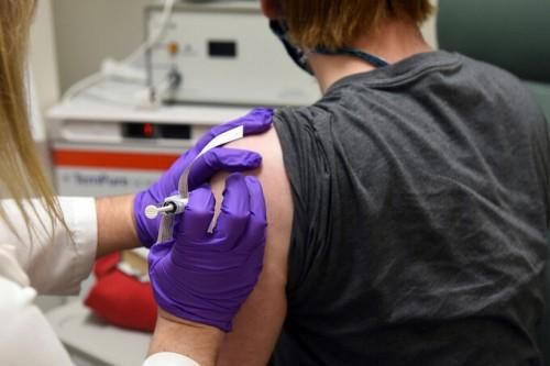 Vaccine Pfizer hiệu quả tới 90%: Donald Trump khẳng định 'không có vaccine nếu Biden làm tổng thống'
