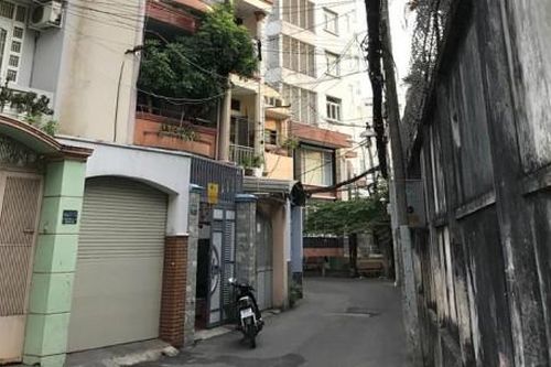Đau đầu vì mua nhà cấp 4 có sổ đỏ nhưng không lối đi