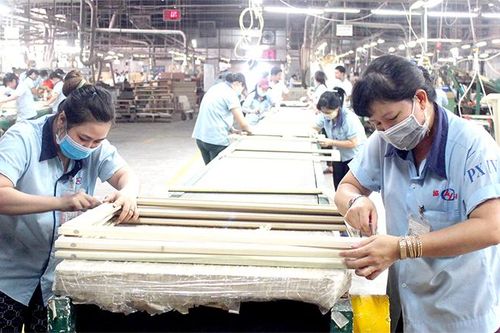 Xuất khẩu sản phẩm gỗ tăng trưởng khá