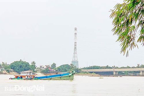 Sà lan lưu thông trong 'trạng thái' nguy hiểm