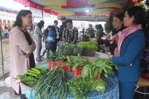 Triển lãm giới thiệu sản phẩm khởi nghiệp của phụ nữ