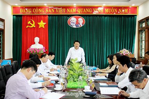 Đồng chí Phó Bí thư Thường trực tỉnh ủy làm việc với Ban Thường vụ Đảng ủy Khối các cơ quan và doanh nghiệp tỉnh