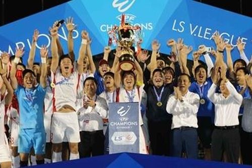 AFC chúc mừng Viettel đăng quang ngôi vô địch V.League 2020