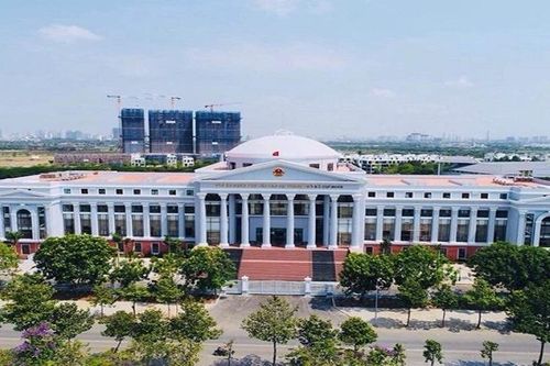 Vì sao nguyên thư ký TAND cấp cao tại TP.HCM bị bắt?