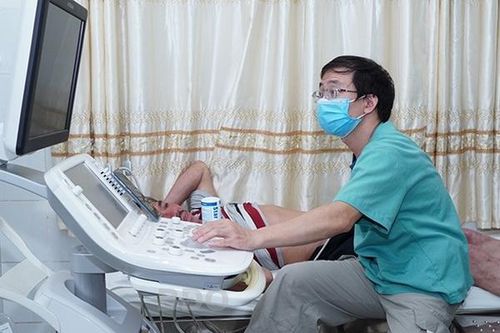 Chuyển giao kỹ thuật điều trị suy giãn tĩnh mạch