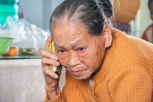 'Nước đổ về ầm ầm, công an không đến kịp chắc tôi chết rồi'