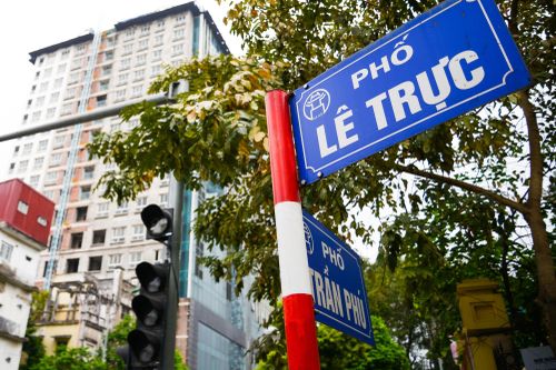 Người mua căn hộ ở 8B Lê Trực được đền bù ra sao?