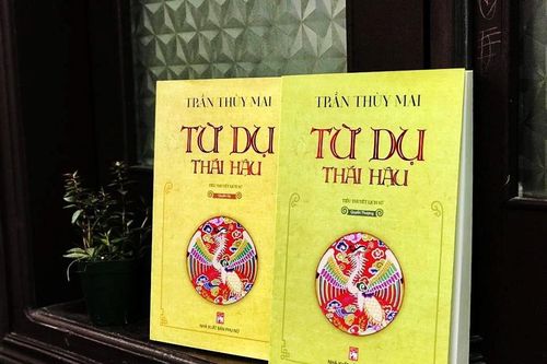 'Từ Dụ thái hậu' đoạt giải nhất cuộc thi tiểu thuyết
