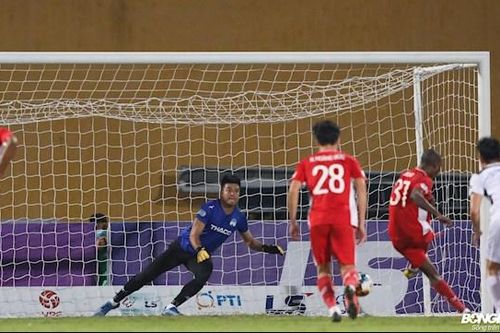 HAGL bất ngờ gia hạn hợp đồng 2 năm với Bửu Ngọc
