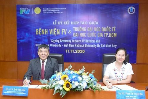 Bệnh viện FV ký thỏa thuận hợp tác đào tạo cùng Đại học Quốc tế