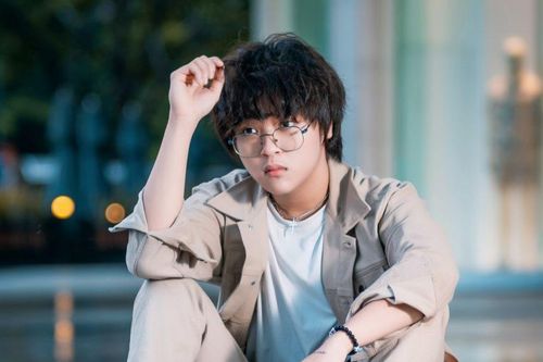 Thiên Khôi đánh trúng 'tim đen' hội 'crush thầm' với ca khúc tự sáng tác